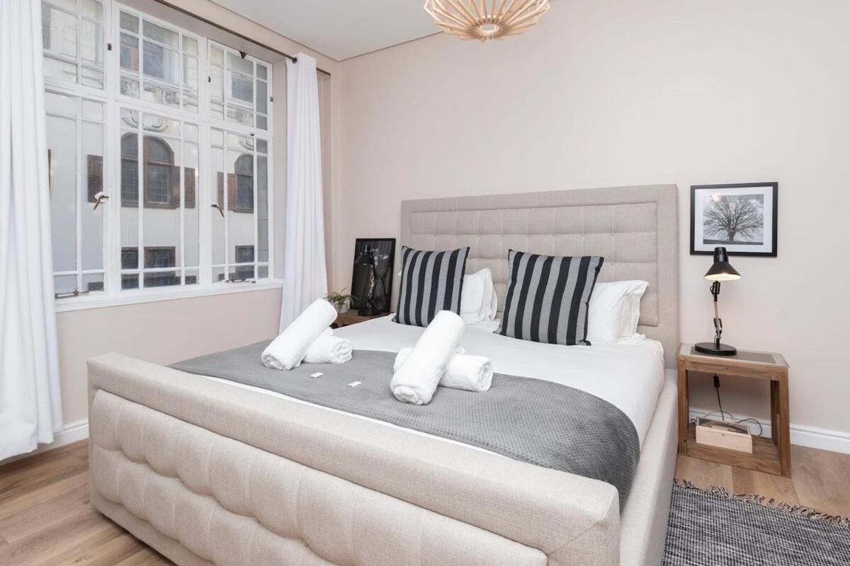 Market House Haven Apartment